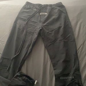 ESSENTIALS FEAR OF GOD BLACK LOUNGE PANTS